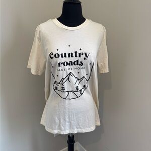 Country Roads Classic ivory T-Shirt